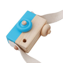 Load image into Gallery viewer, Cute Nordic Hanging Wooden Camera Toys Kids Toy Gift 10*8*5.5cm Room Decor Furnishing Articles Wooden Toys For Kid